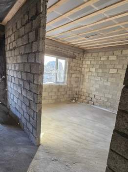 Дом 80м&sup2;, 1-этажный, участок 4 сот.  