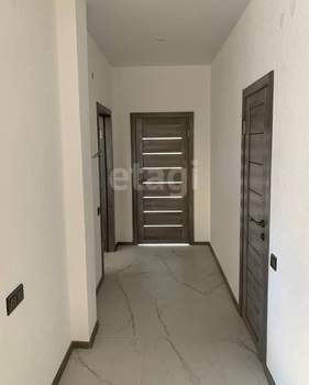 Дом 235м&sup2;, 3-этажный, участок 4 сот.  