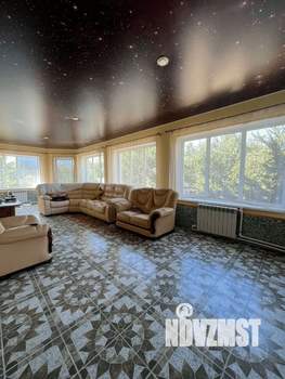 Дом 295м&sup2;, 2-этажный, участок 10 сот.  