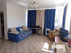 Дом 240м&sup2;, 2-этажный, участок 5 сот.  