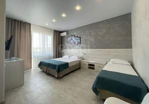 Дом 415м², 3-этажный, участок 6 сот.  