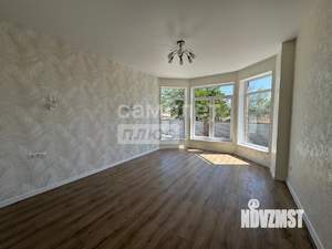 Дом 130м&sup2;, 1-этажный, участок 6 сот.  