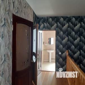 Дом 360м&sup2;, 2-этажный, участок 4 сот.  