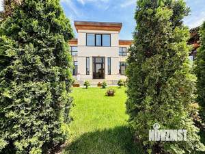 Дом 320м&sup2;, 2-этажный, участок 6 сот.  