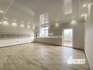 Дом 234м&sup2;, 2-этажный, участок 10 сот.  