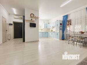 Дом 163м², 2-этажный, участок 10 сот.  