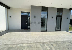 Дом 174м&sup2;, 1-этажный, участок 5 сот.  