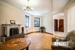 Дом 340м², 2-этажный, участок 3 сот.  