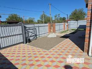 Дом 100м&sup2;, 1-этажный, участок 6 сот.  