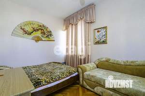 Дом 153м&sup2;, 2-этажный, участок 3 сот.  