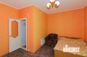 Дом 300м&sup2;, 2-этажный, участок 4 сот.  