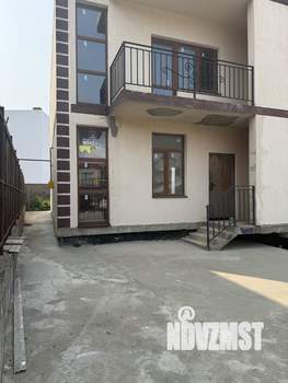 Дом 400м², 2-этажный, участок 3 сот.  