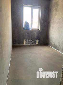 Дом 100м&sup2;, 2-этажный, участок 3 сот.  