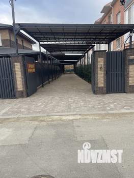 Дом 184м², 2-этажный, участок 8 сот.  