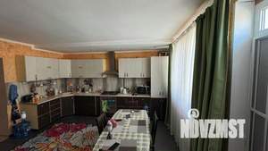 Дом 100м², 2-этажный, участок 1 сот.  