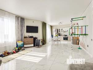 Дом 130м&sup2;, 2-этажный, участок 8 сот.  