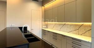 Дом 401м&sup2;, 1-этажный, участок 4 сот.  