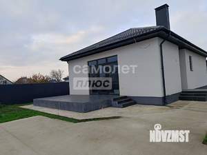 Дом 121м&sup2;, 1-этажный, участок 6 сот.  