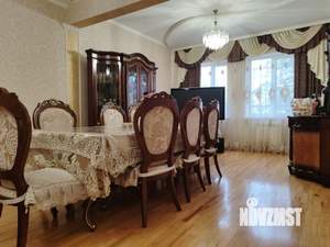 Дом 268м&sup2;, 2-этажный, участок 5 сот.  