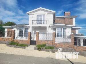 Коттедж 643м&sup2;, 2-этажный, участок 10 сот.  