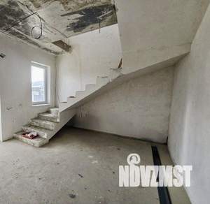 Дом 130м², 2-этажный, участок 5 сот.  