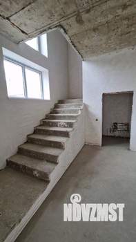 Дом 164м&sup2;, 2-этажный, участок 4 сот.  