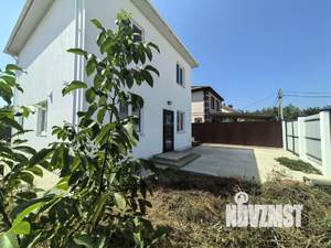 Дом 112м&sup2;, 2-этажный, участок 3 сот.  