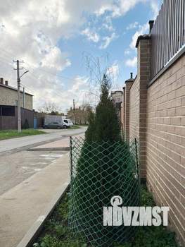 Дом 260м&sup2;, 3-этажный, участок 3 сот.  