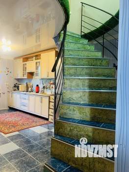 Дом 150м², 3-этажный, участок 5 сот.  