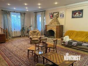 Дом 324м², 2-этажный, участок 4 сот.  