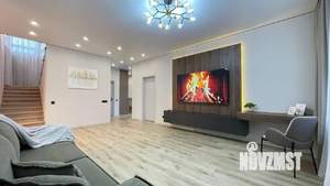 Дом 210м², 2-этажный, участок 5 сот.  