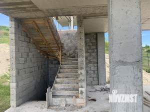 Дом 200м&sup2;, 2-этажный, участок 5 сот.  