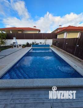 Дом 175м&sup2;, 2-этажный, участок 6 сот.  