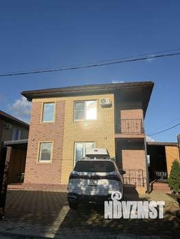 Дом 220м², 2-этажный, участок 4 сот.  