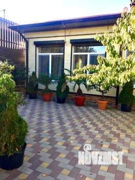 Коттедж 280м&sup2;, 2-этажный, участок 12 сот.  