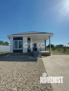 Дом 100м&sup2;, 1-этажный, участок 7 сот.  