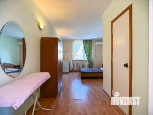 Дом 248м&sup2;, 3-этажный, участок 3 сот.  