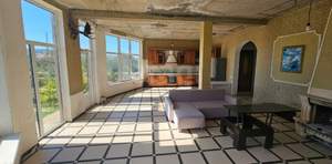 Дом 220м&sup2;, 1-этажный, участок 8 сот.  