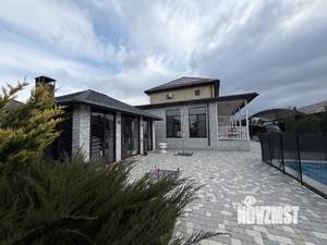 Дом 198м&sup2;, 2-этажный, участок 10 сот.  