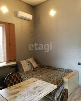 Дом 375м², 2-этажный, участок 6 сот.  