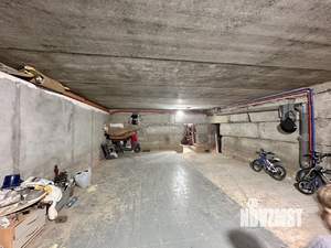 Дом 244м&sup2;, 2-этажный, участок 7 сот.  