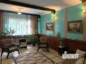 Дом 325м², 2-этажный, участок 9 сот.  