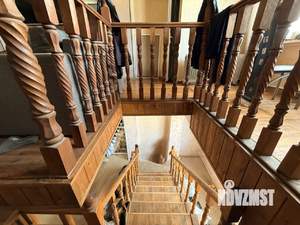 Дом 270м&sup2;, 2-этажный, участок 5 сот.  