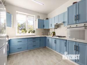 Дом 163м&sup2;, 2-этажный, участок 10 сот.  