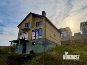 Дом 303м&sup2;, 2-этажный, участок 7 сот.  