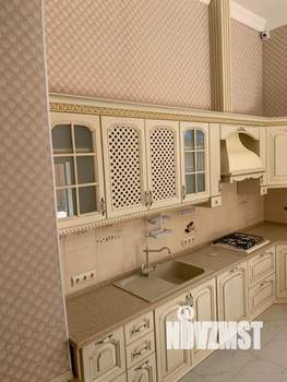 Дом 350м², 3-этажный, участок 6 сот.  