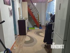 Дом 61м&sup2;, 2-этажный, участок 6 сот.  