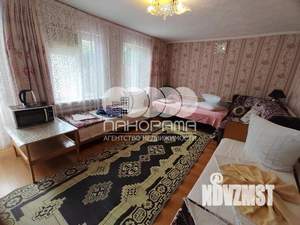 Дом 200м&sup2;, 2-этажный, участок 4 сот.  