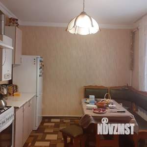 Дом 120м², 2-этажный, участок 10 сот.  