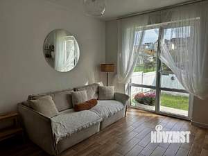 Дом 75м&sup2;, 2-этажный, участок 4 сот.  